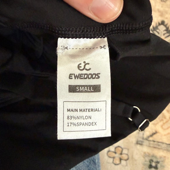 NWOT Ewedoos Black Athletic Exercise Dress w Built-in Shorts & Pockets Size S - Picture 4 of 4
